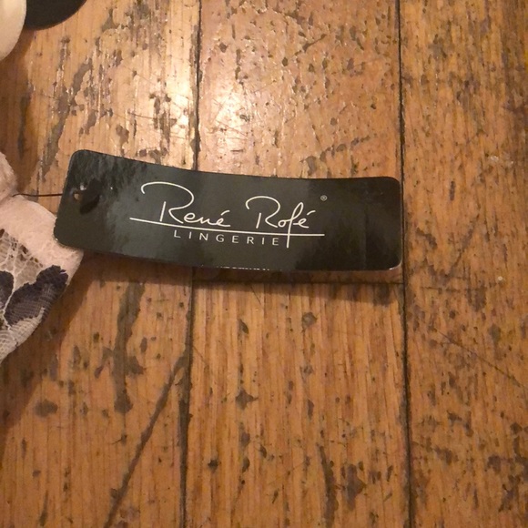 Rene Rofe bra - Picture 2 of 3